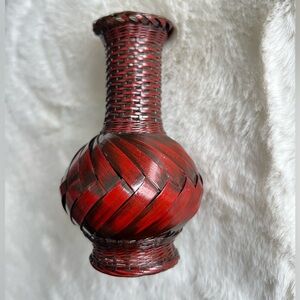 Chinese Handmade Woven Bamboo Vase Red Brown Decorative Collectible 5”